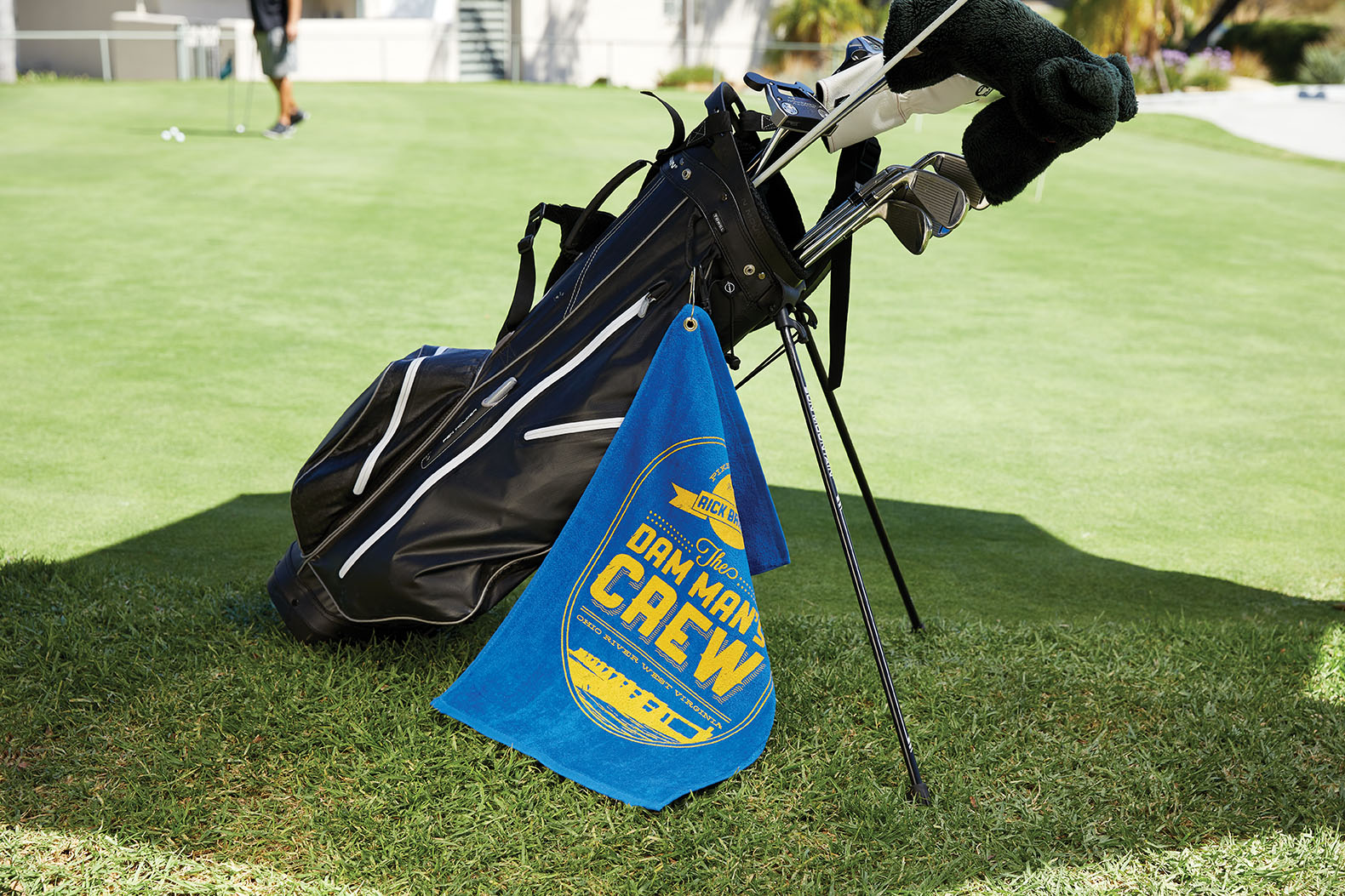 GOLF TOWEL